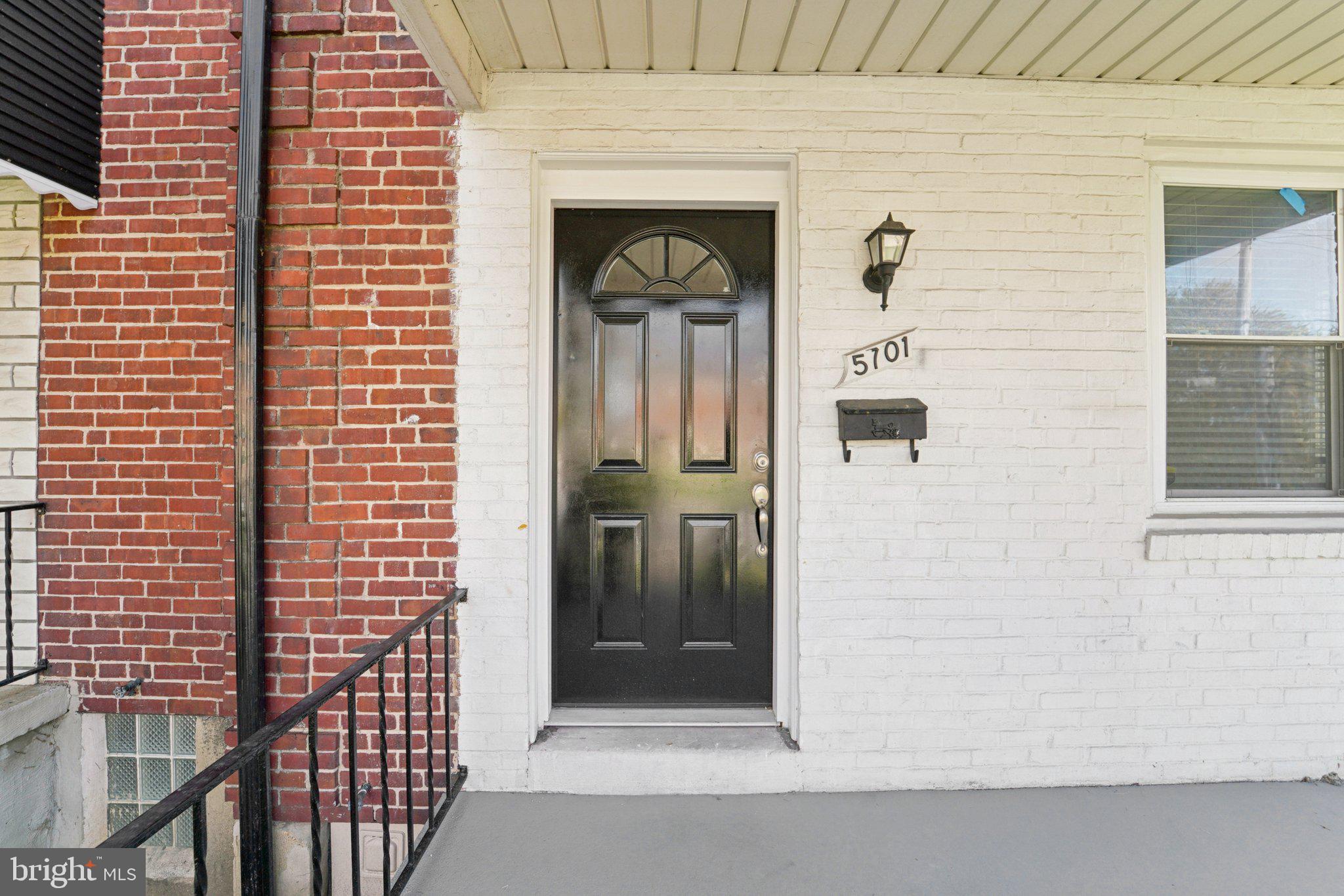 RAMBLEWOOD - Residential