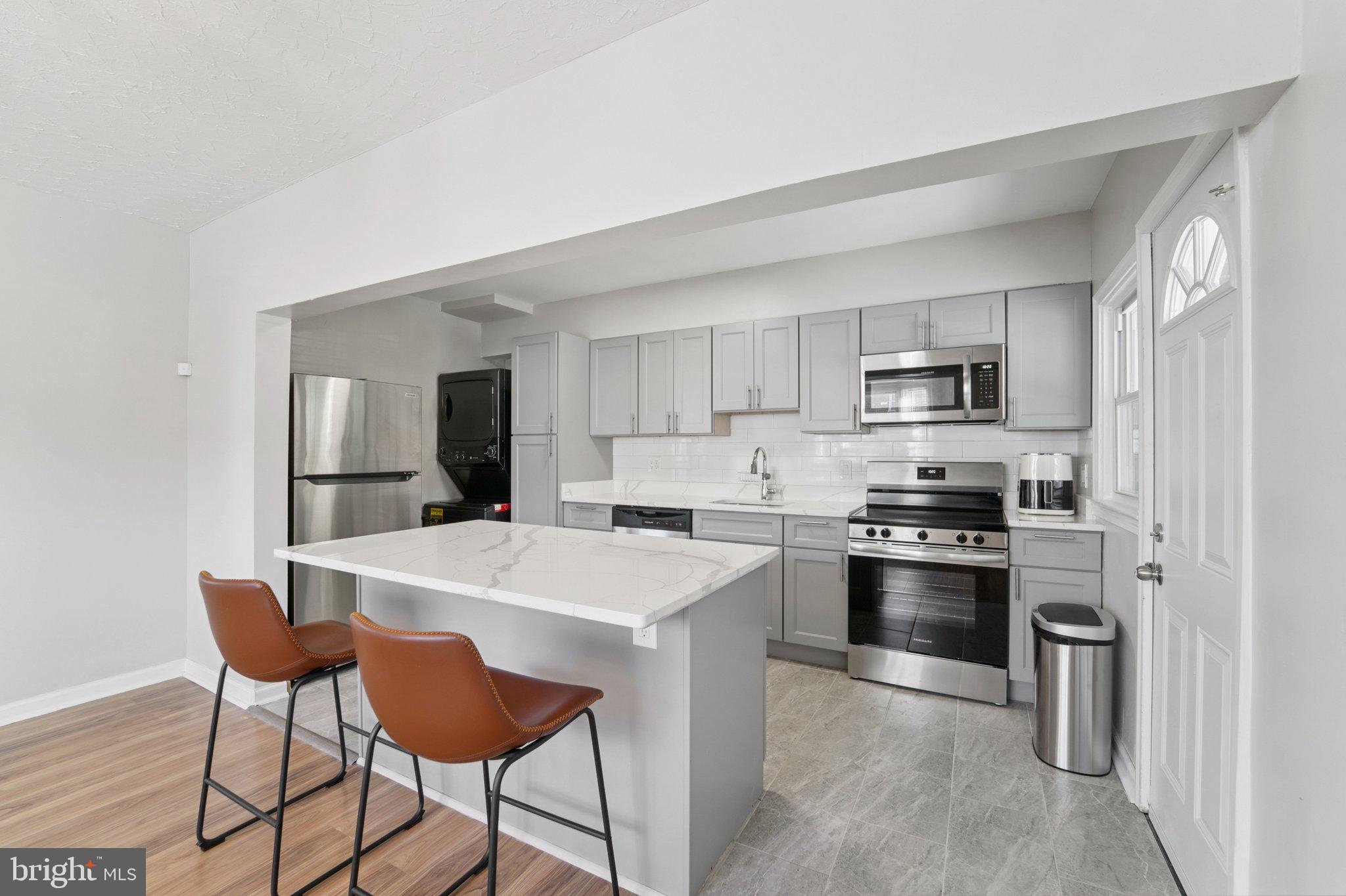 RAMBLEWOOD - Residential