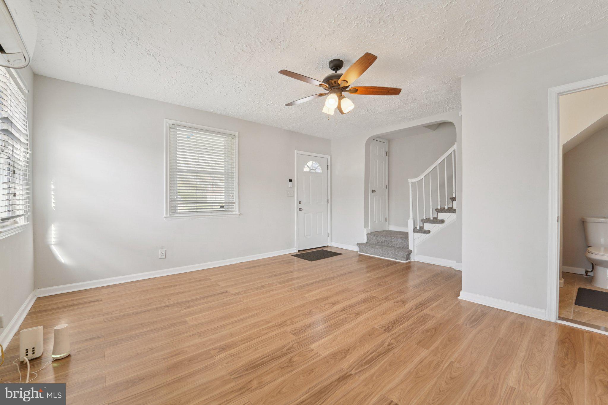 RAMBLEWOOD - Residential