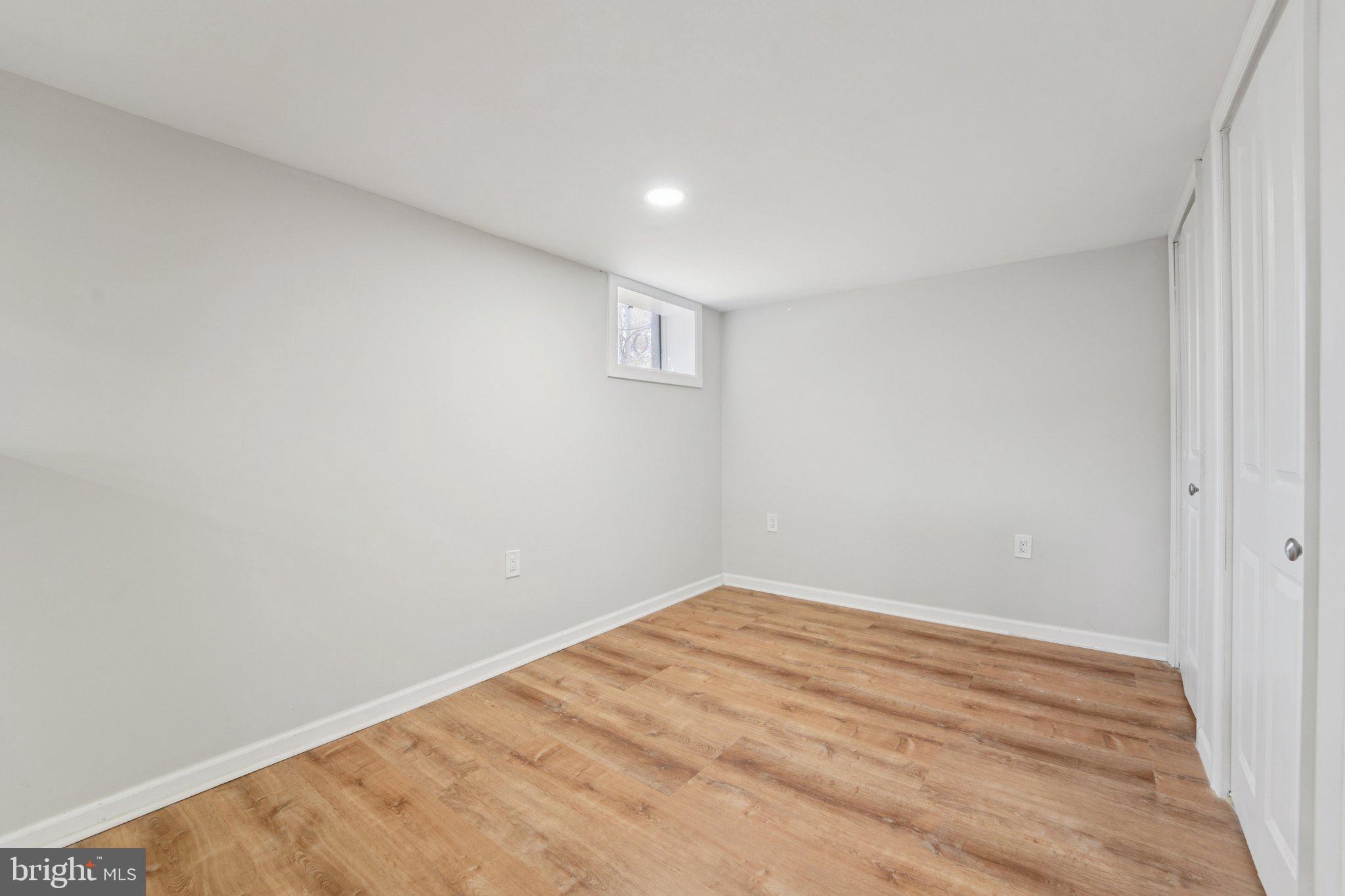 RAMBLEWOOD - Residential