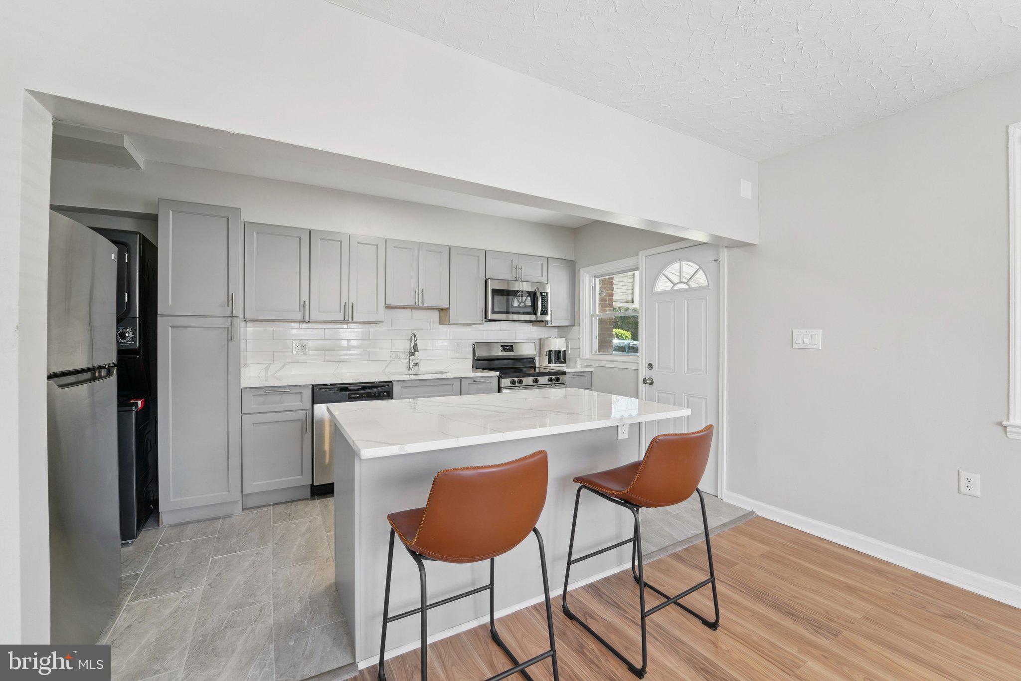 RAMBLEWOOD - Residential