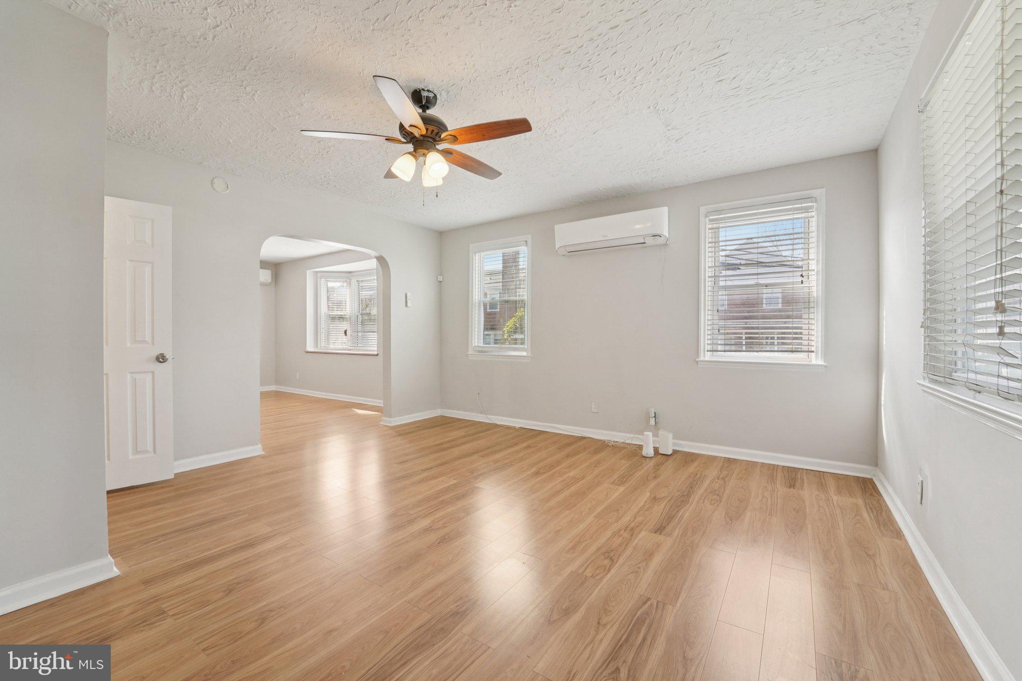 RAMBLEWOOD - Residential