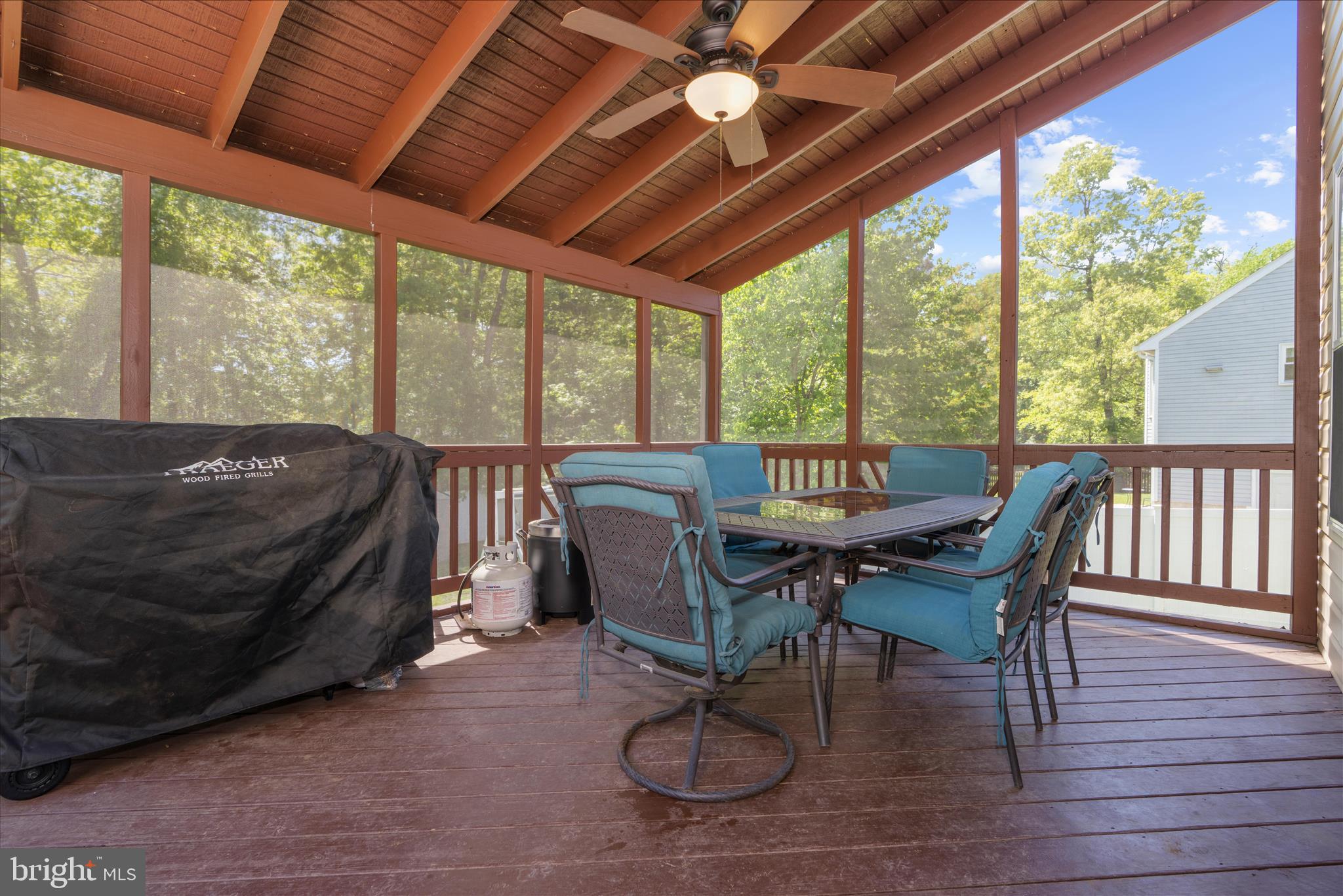 WILLOW RUN - Residential