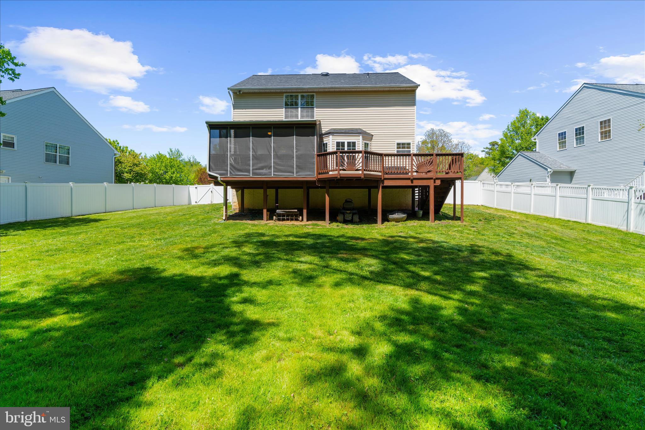 WILLOW RUN - Residential