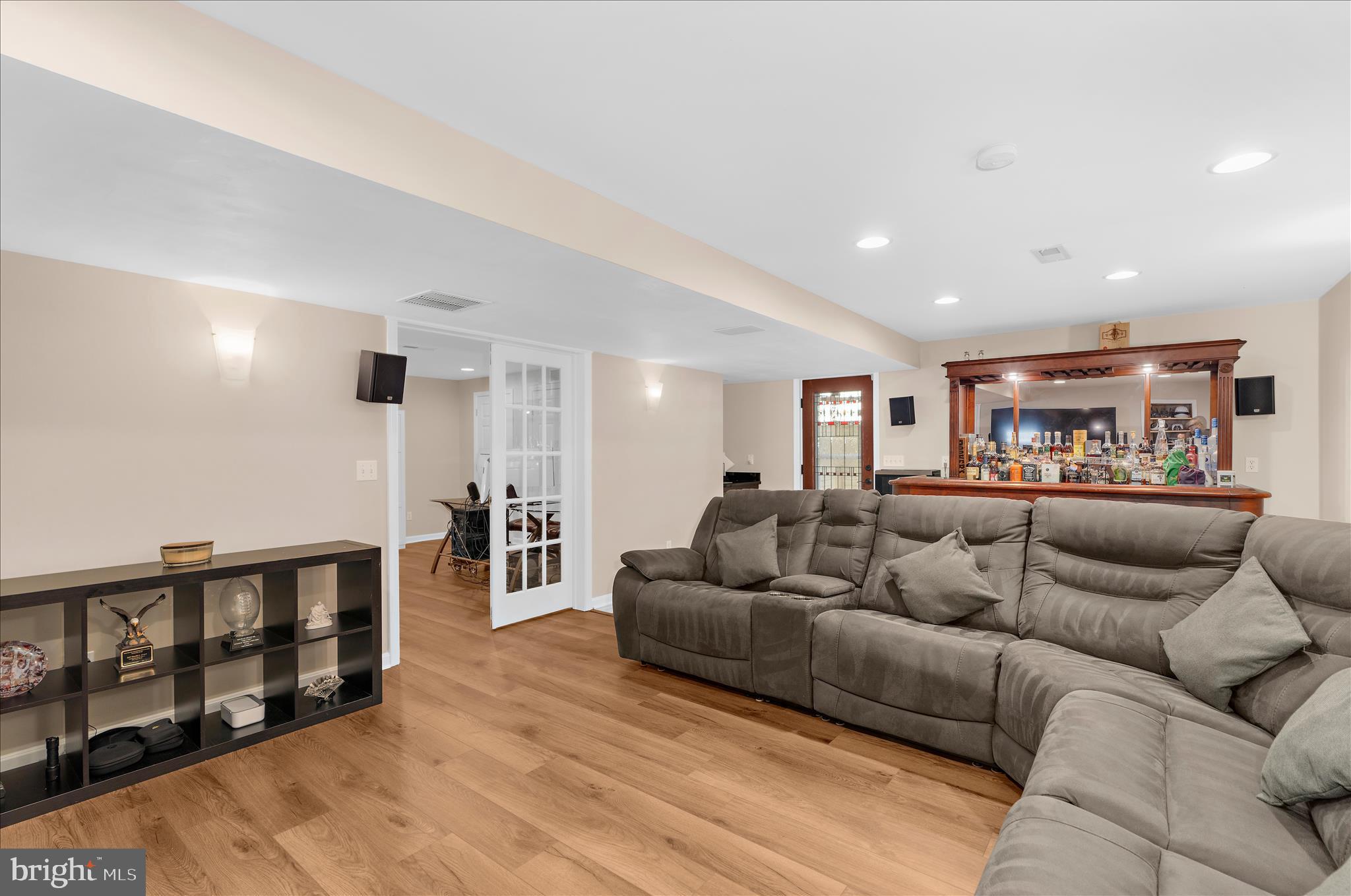 WILLOW RUN - Residential