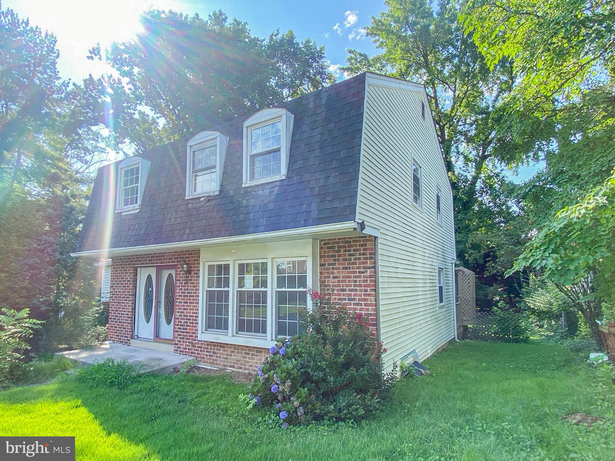 206 CHESTNUT AVENUE