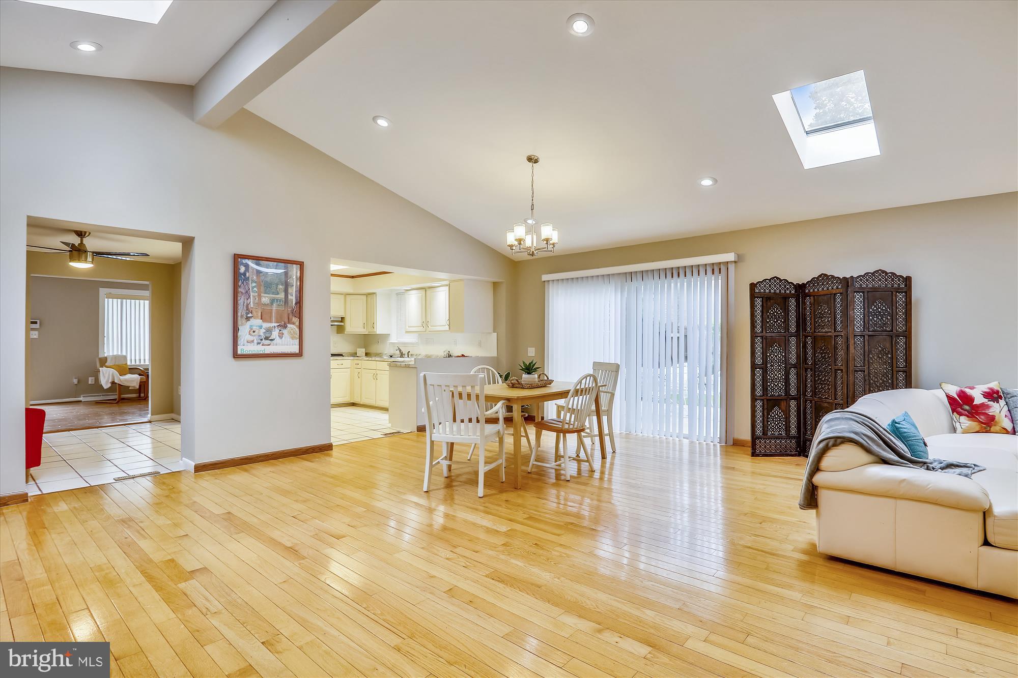 CALTOR MANOR - Residential