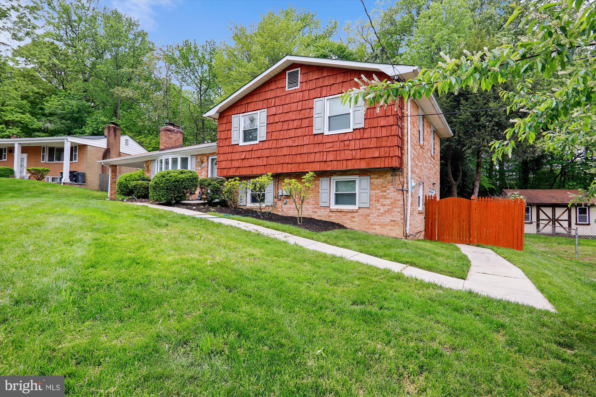 CALTOR MANOR - Residential