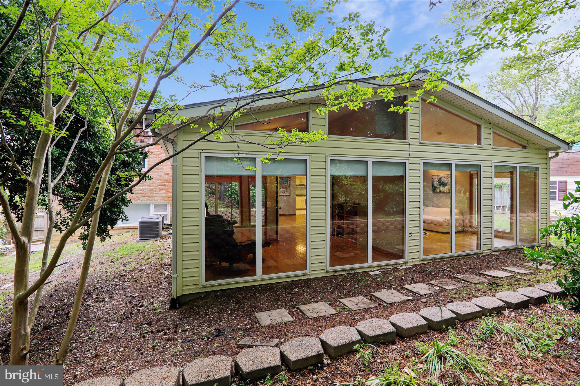 CALTOR MANOR - Residential