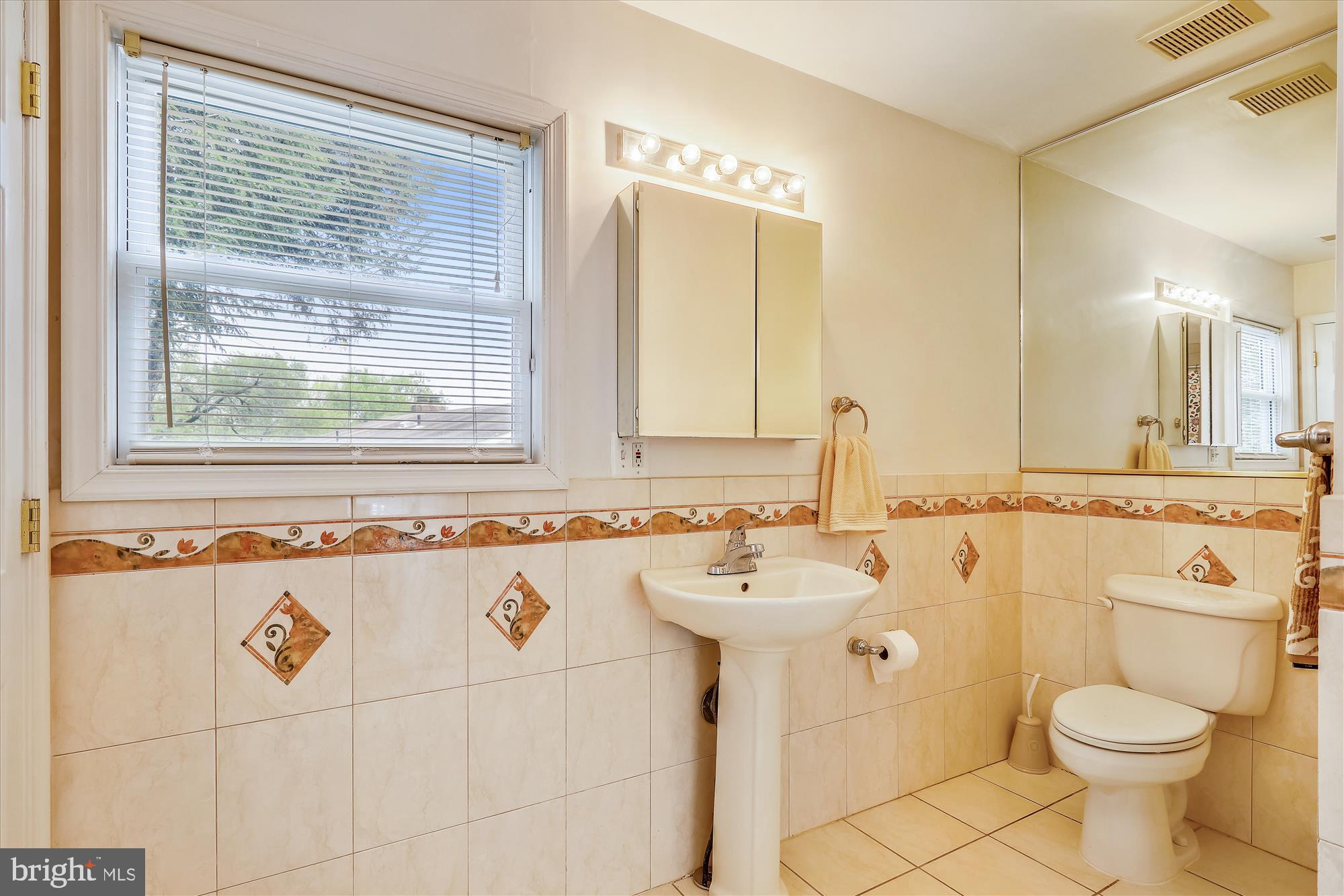 CALTOR MANOR - Residential