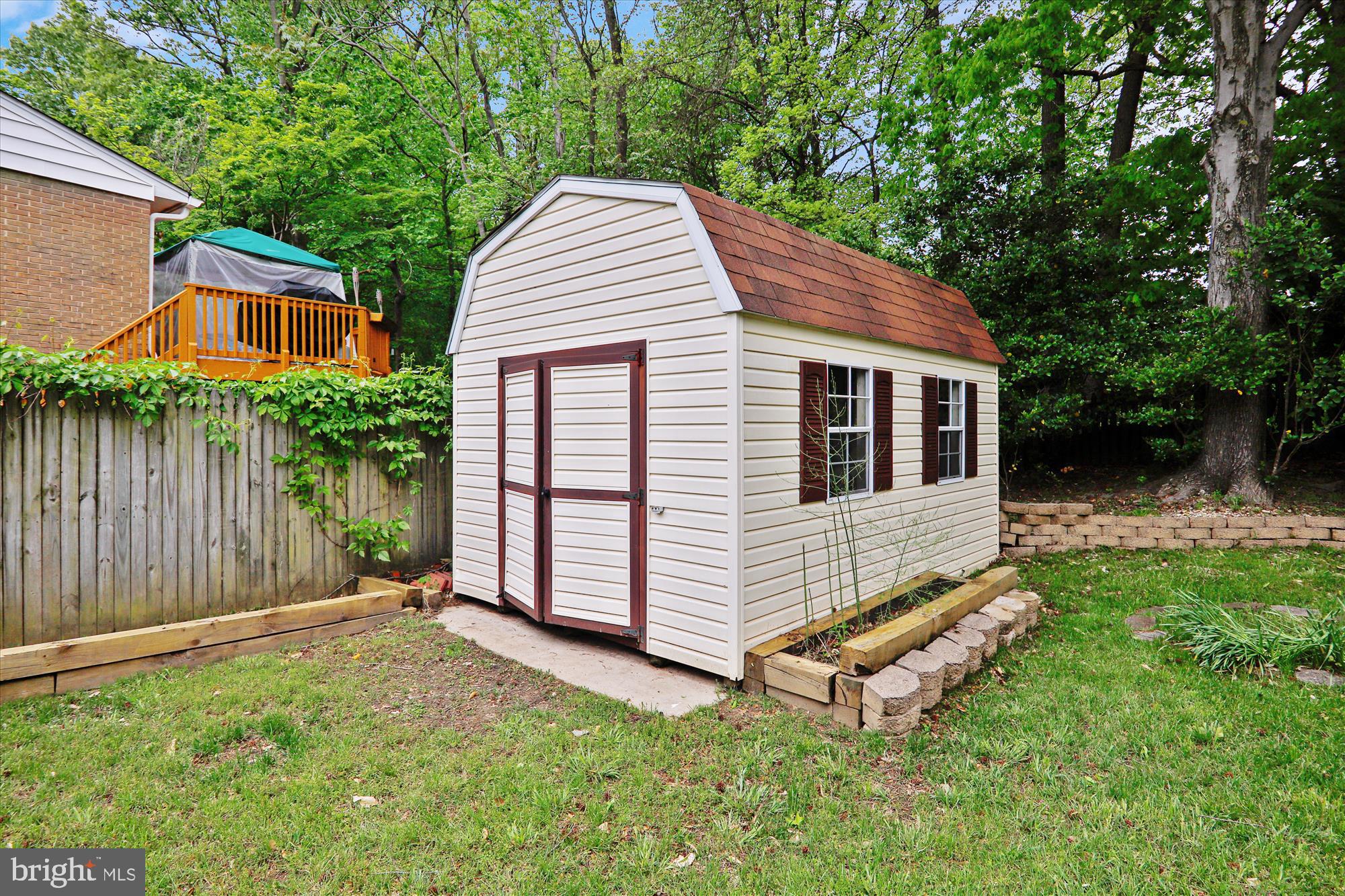 CALTOR MANOR - Residential