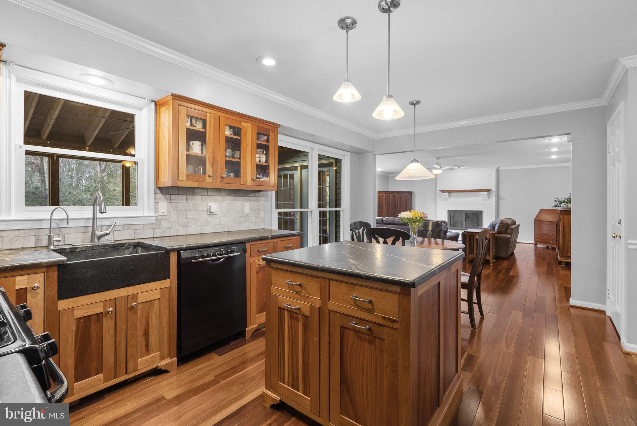 WOODBRIDGE FOREST - Residential