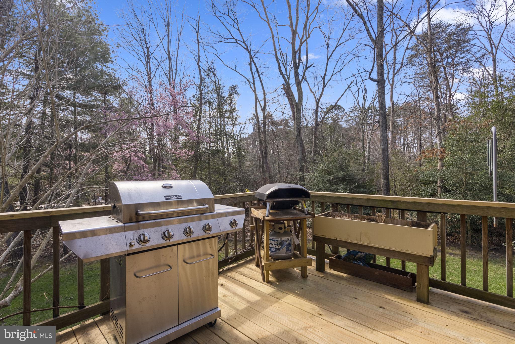 WOODBRIDGE FOREST - Residential