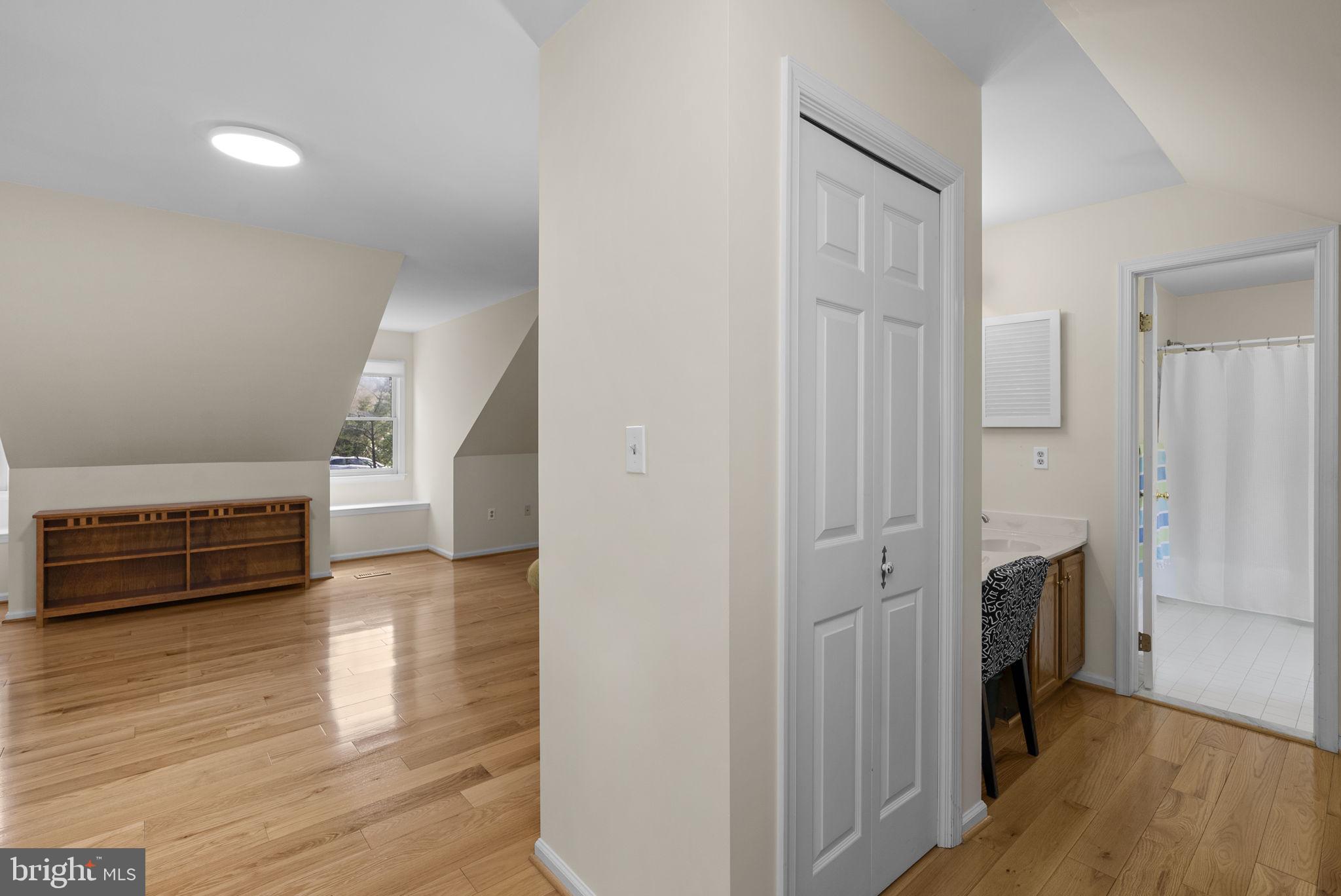 WOODBRIDGE FOREST - Residential