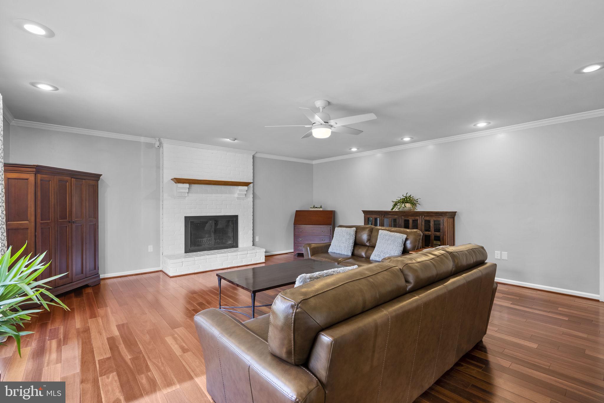 WOODBRIDGE FOREST - Residential