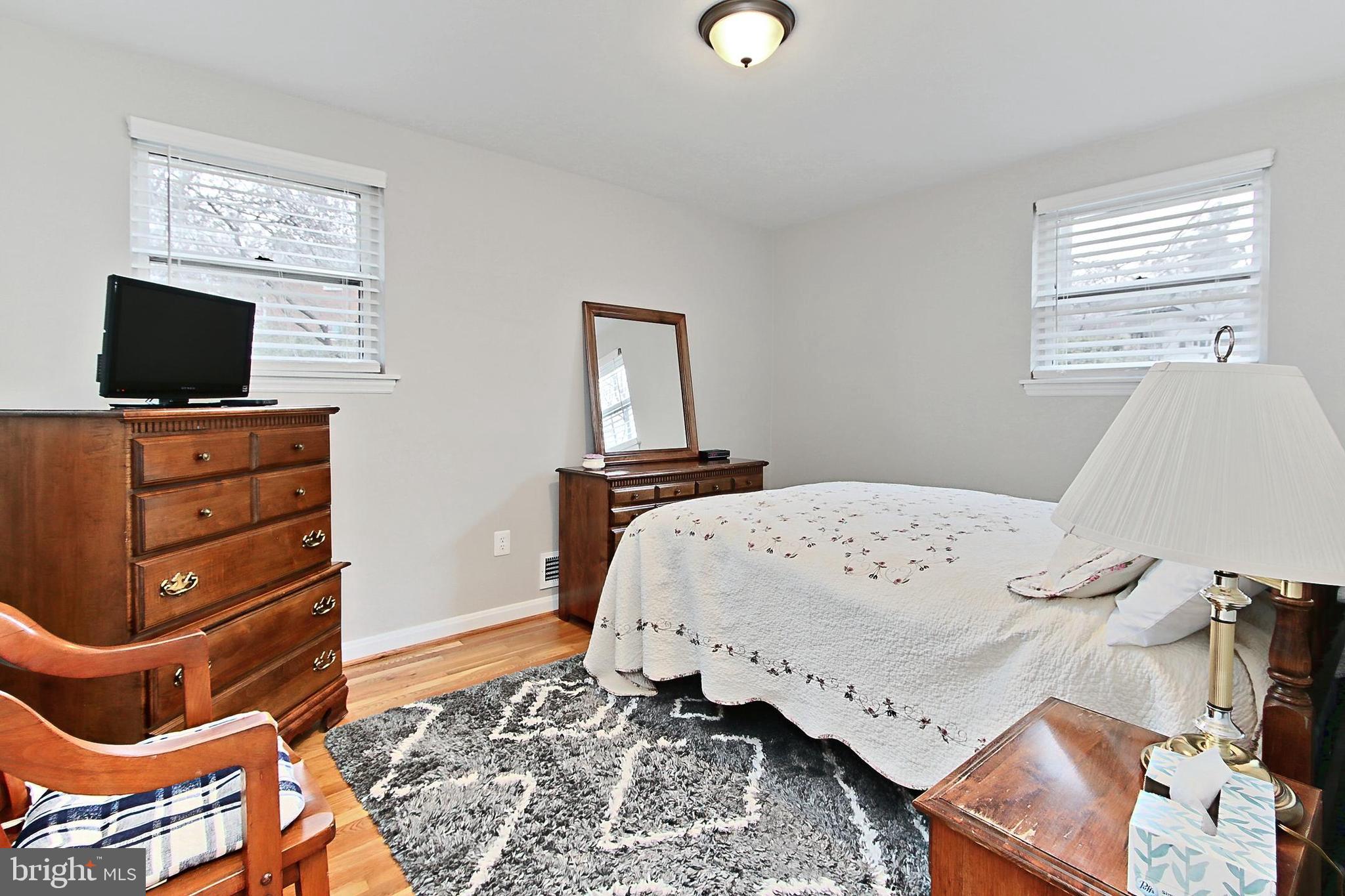 COLUMBIA PINES - Residential