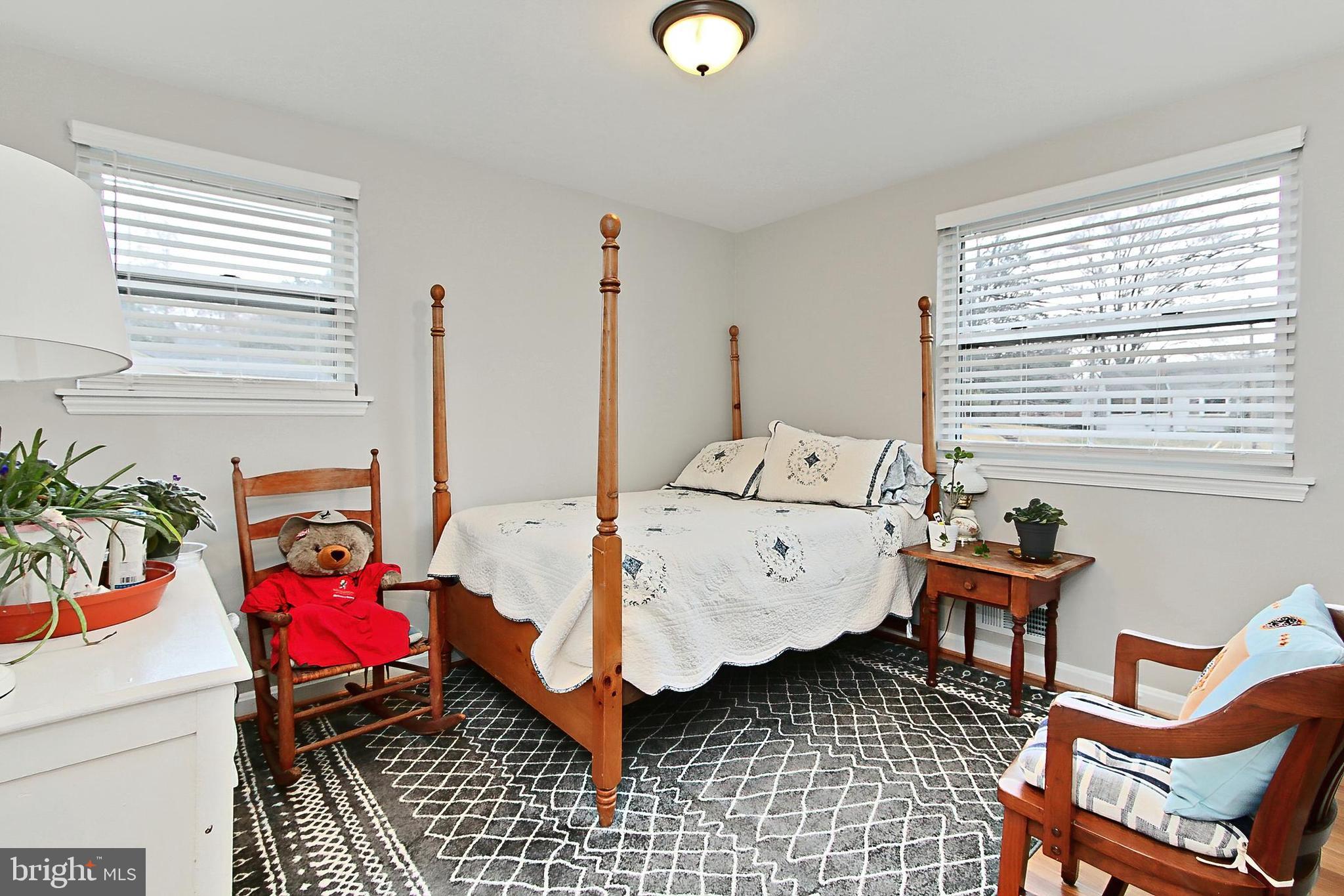 COLUMBIA PINES - Residential