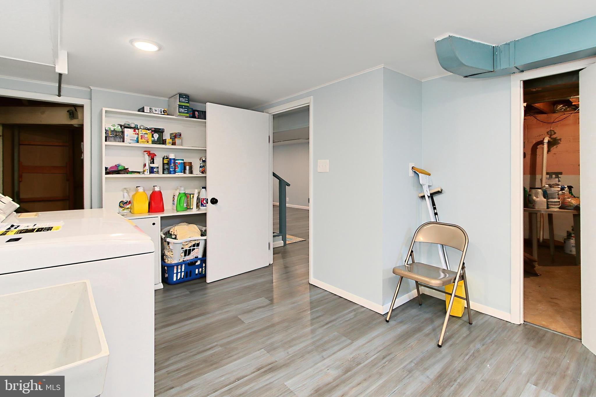 COLUMBIA PINES - Residential