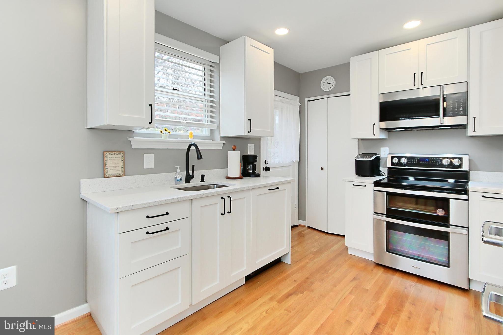 COLUMBIA PINES - Residential