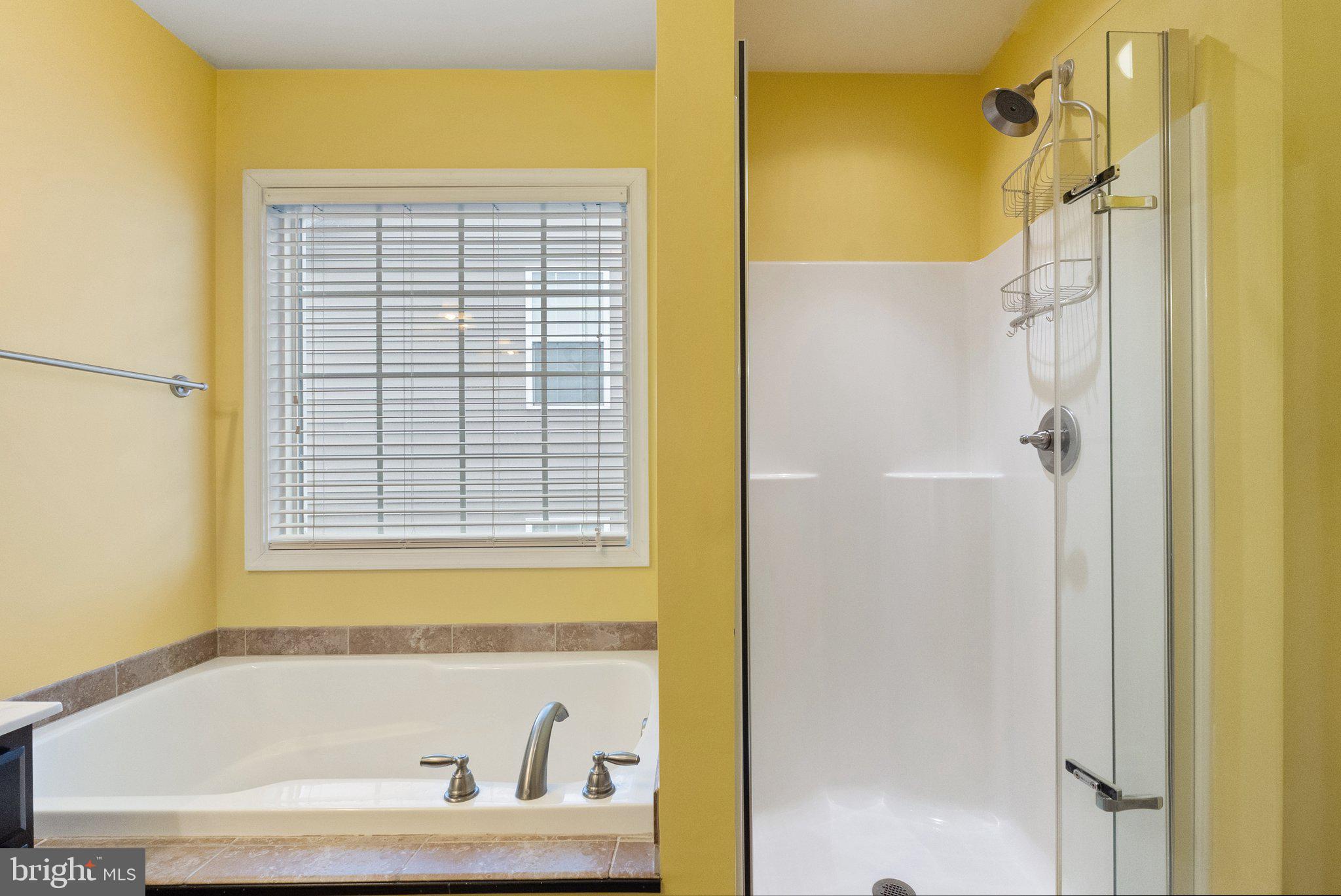 RED HILL - Residential