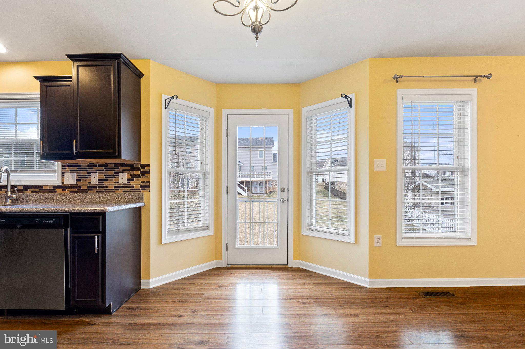 RED HILL - Residential