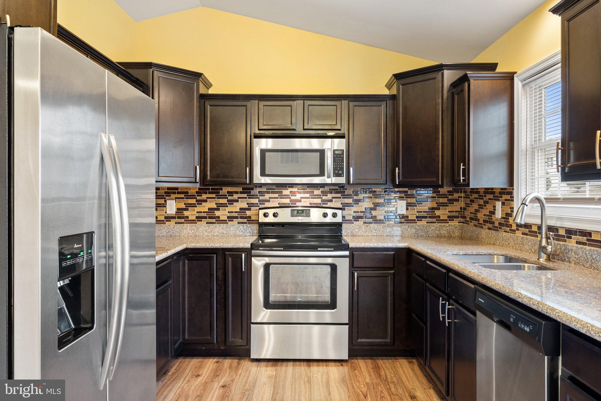 RED HILL - Residential