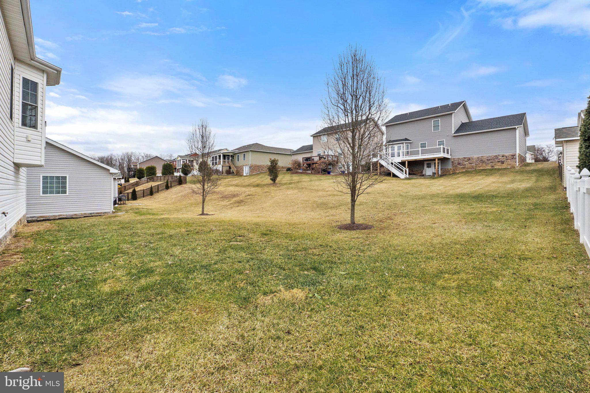 RED HILL - Residential