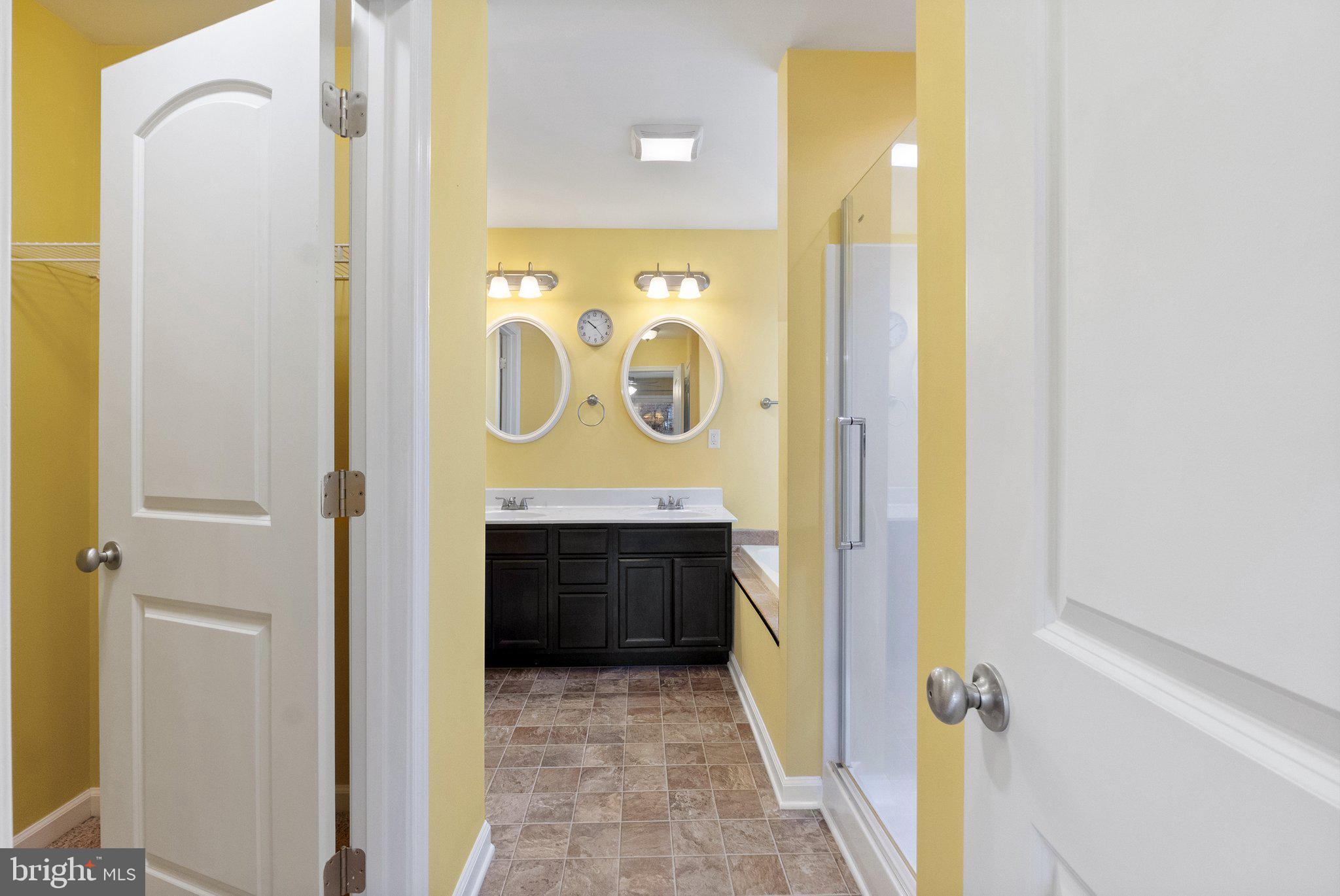 RED HILL - Residential