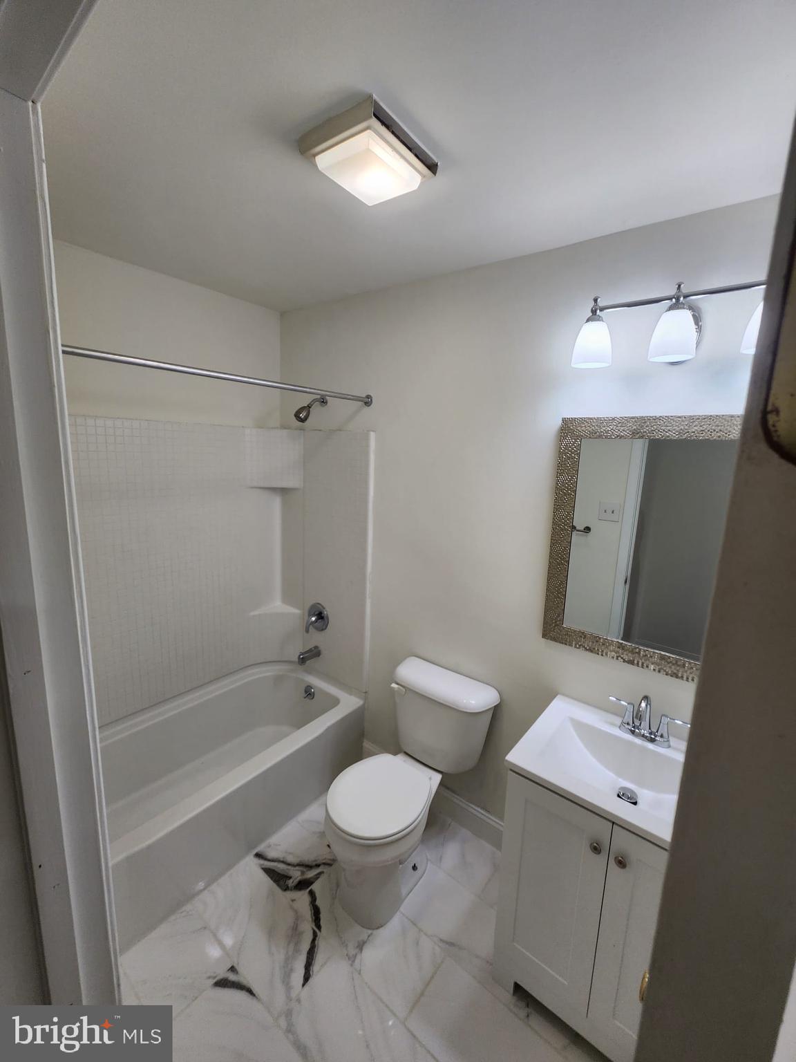 LAUREL GARDENS - Residential