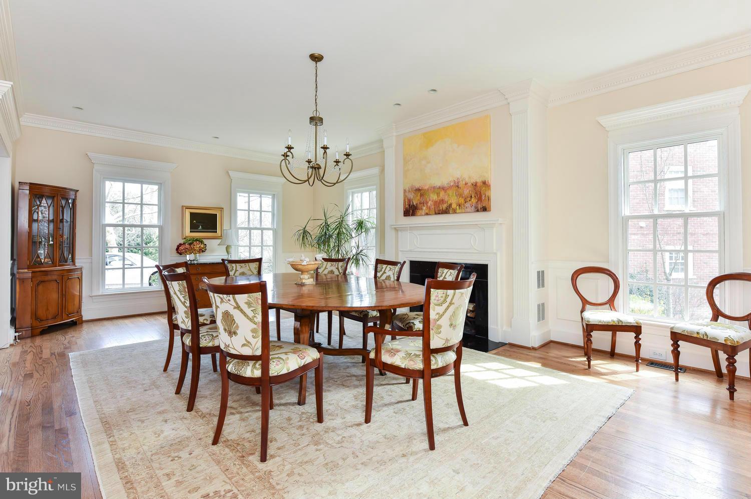 ROSEMONT - Residential