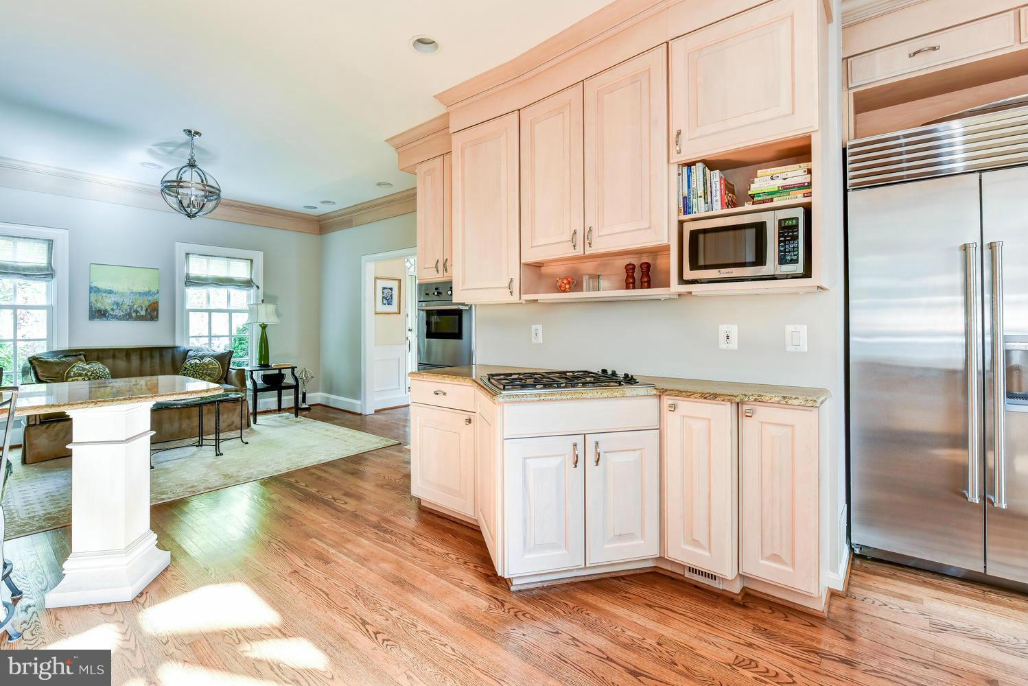 ROSEMONT - Residential