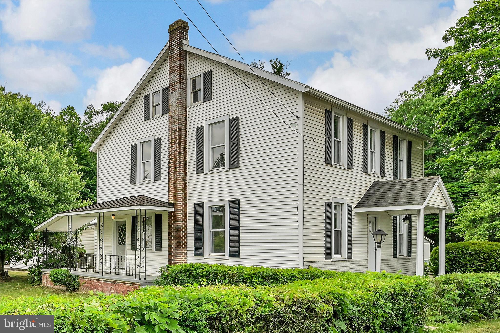 38 HUGHES STREET
