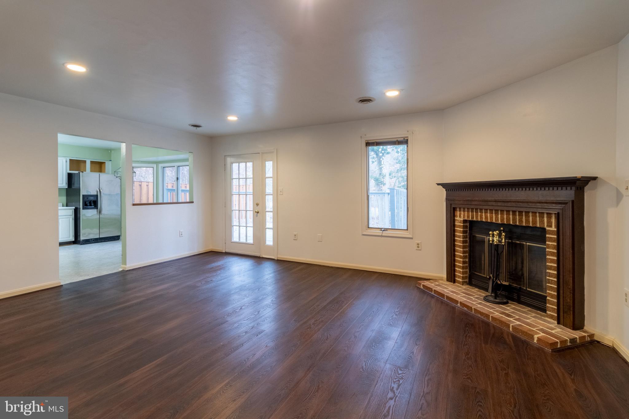 VILLAGES OF MARLBOROUGH - Residential Lease