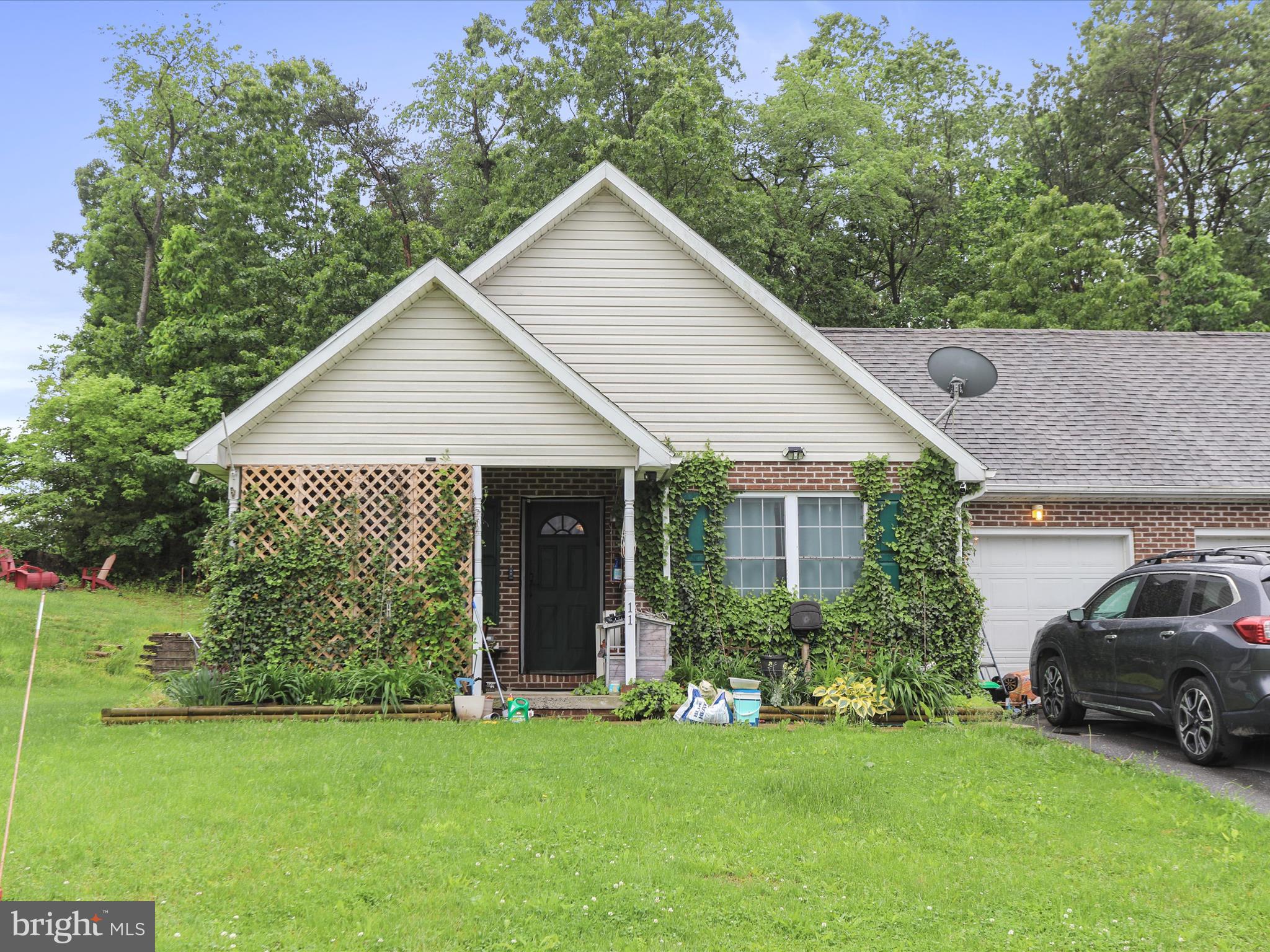 11 & 15 GALBUS COURT