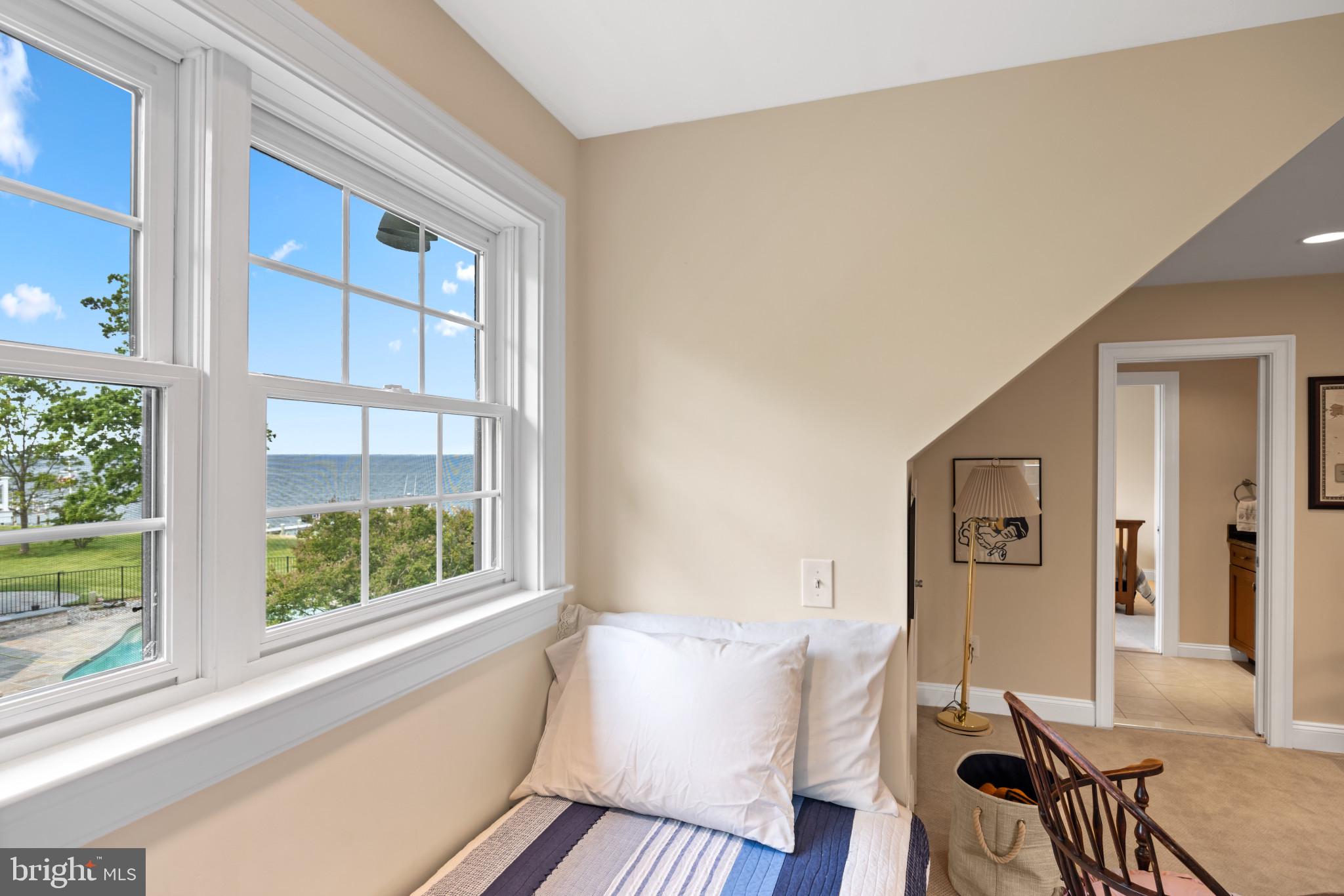 BLOODY POINT FARM - Residential