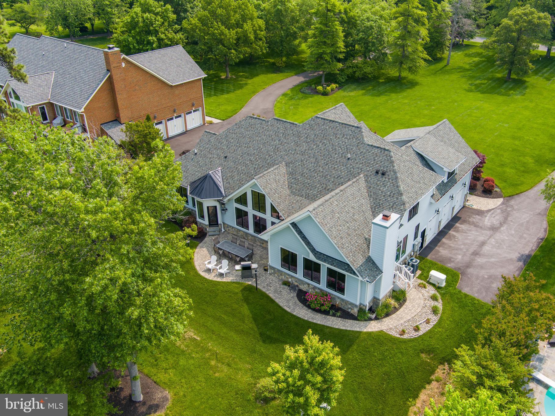 BLOODY POINT FARM - Residential