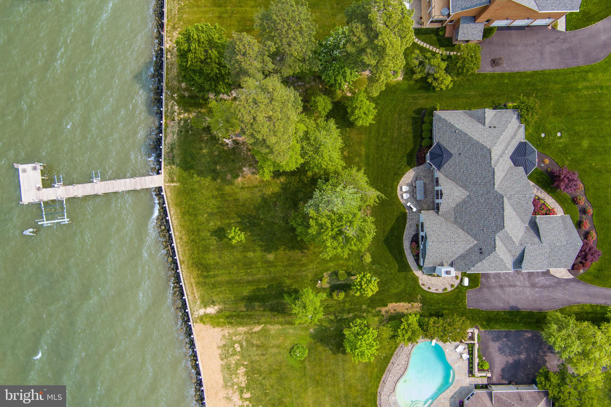 BLOODY POINT FARM - Residential