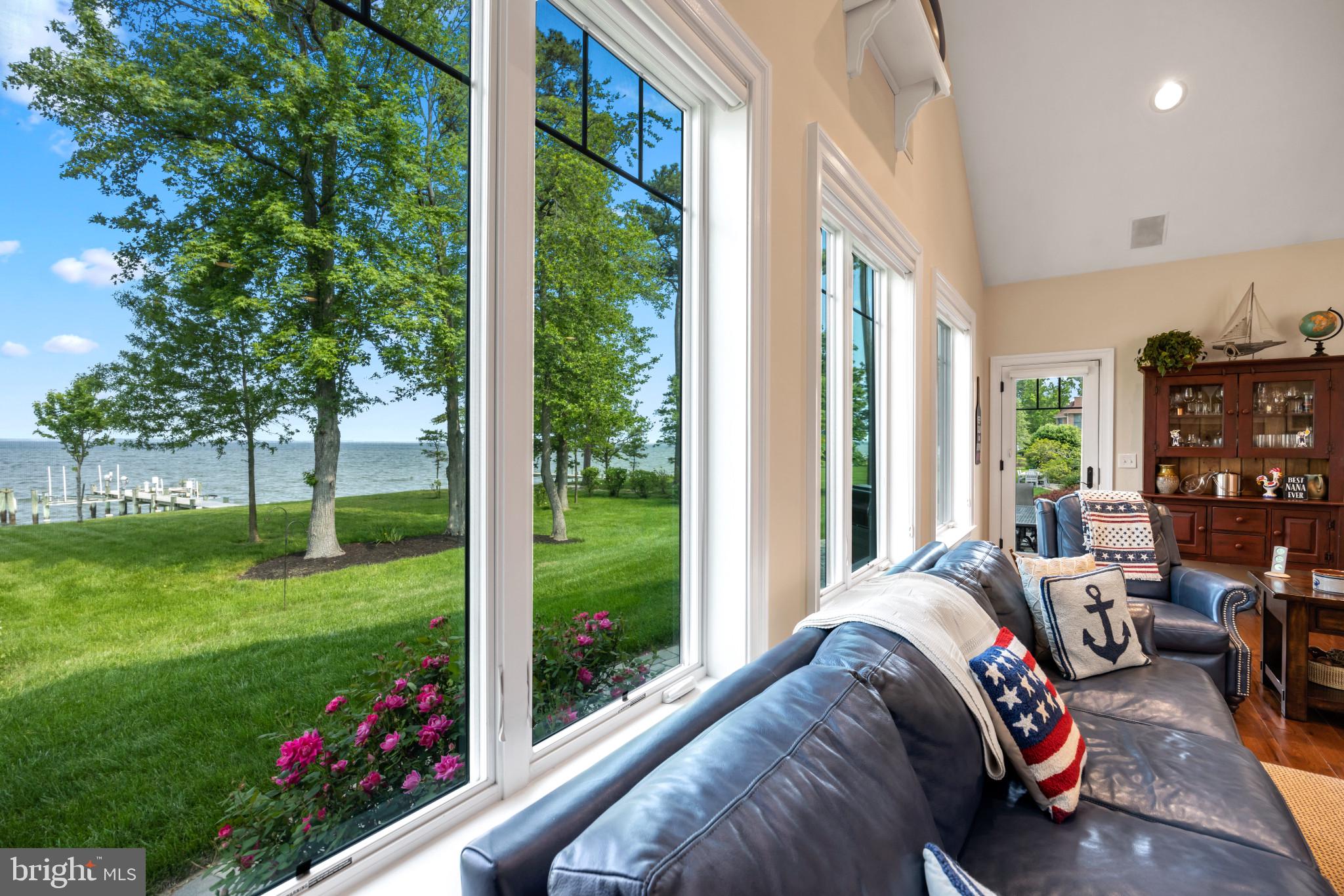 BLOODY POINT FARM - Residential