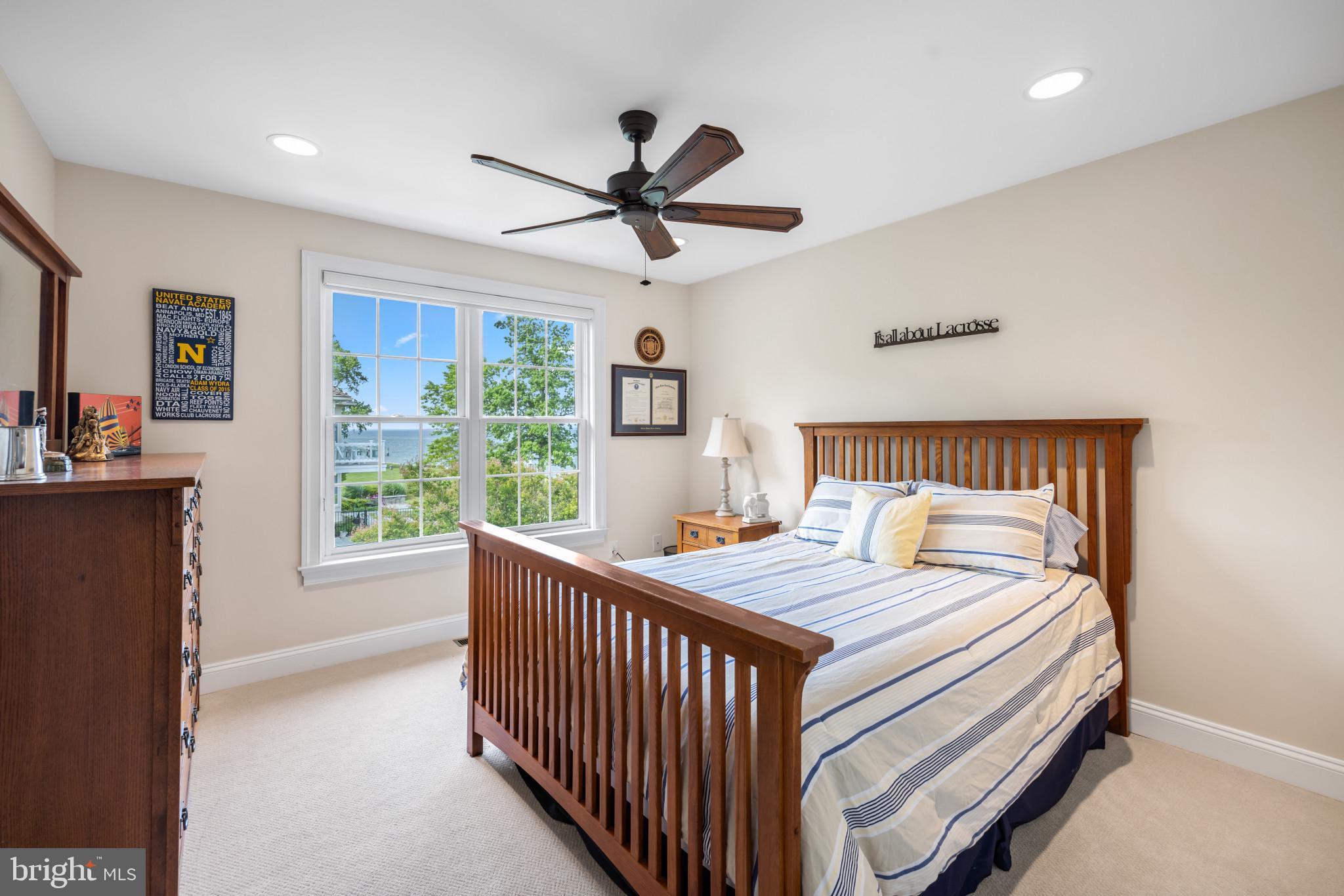 BLOODY POINT FARM - Residential