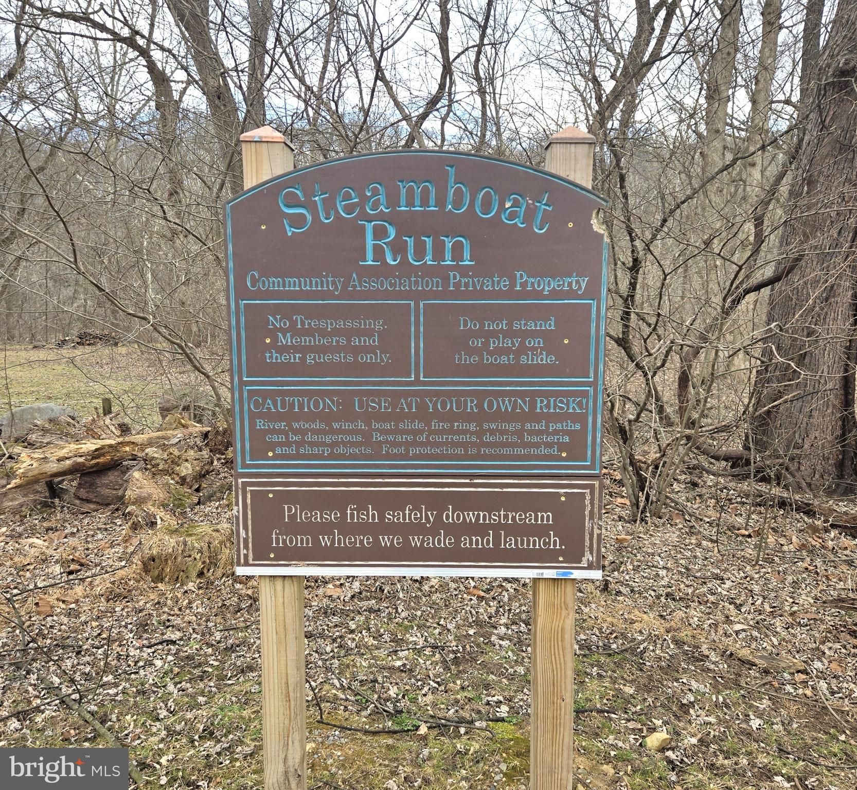 STEAMBOAT RUN - Land