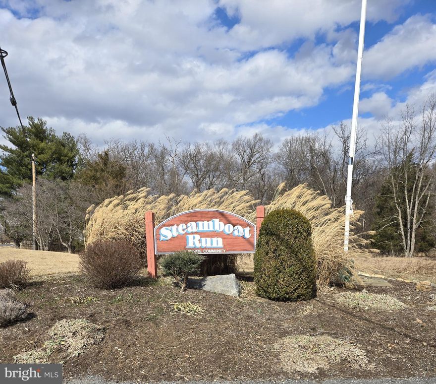 Come build your dream home on this beautiful 1.55 acres.  This neighborhood is known for its beautiful river access, allowing residents to enjoy fishing, kayaking, or simply relaxing by the water, and perfect for nature lovers. The community offers picturesque walking trails, perfect for morning or evening strolls.  The river access community of Steamboat Run offers both tranquility and convenience. This property is only minutes from Historic downtown Shepherdstown. There is abundant wildlife, it is close to shops, restaurants, the University, C&O canal, and two National Parks.  Please schedule your private showing with me today.
