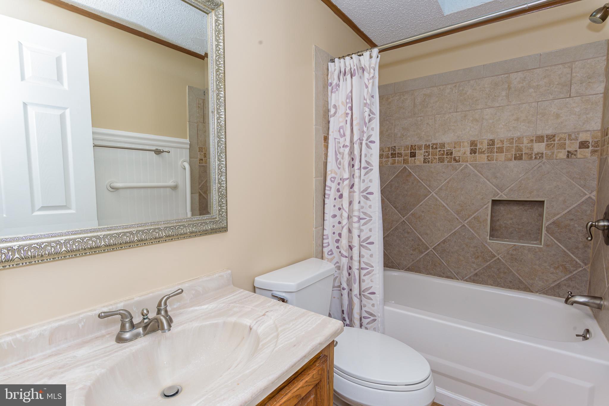 MYSTIC HARBOUR - Residential