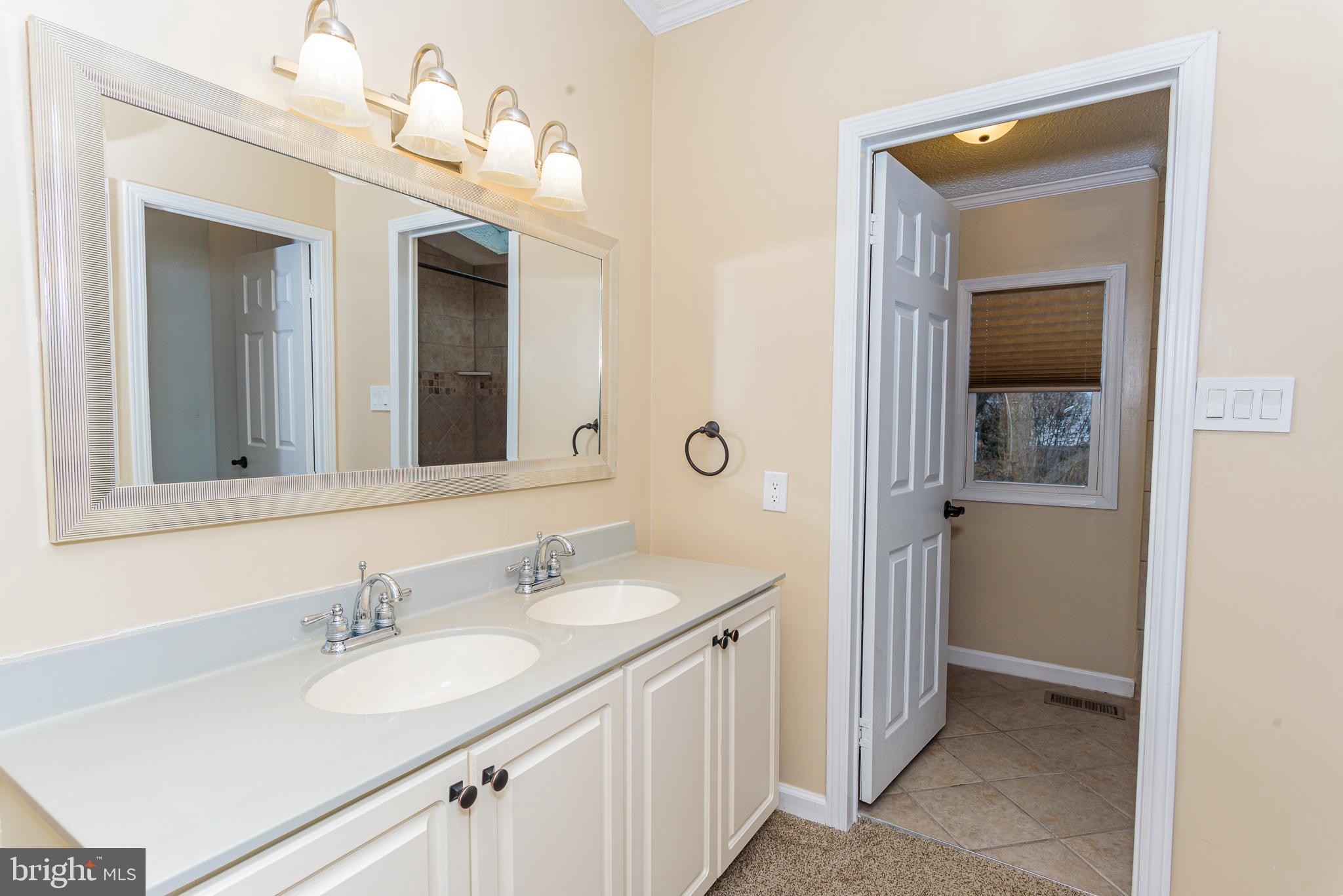 MYSTIC HARBOUR - Residential