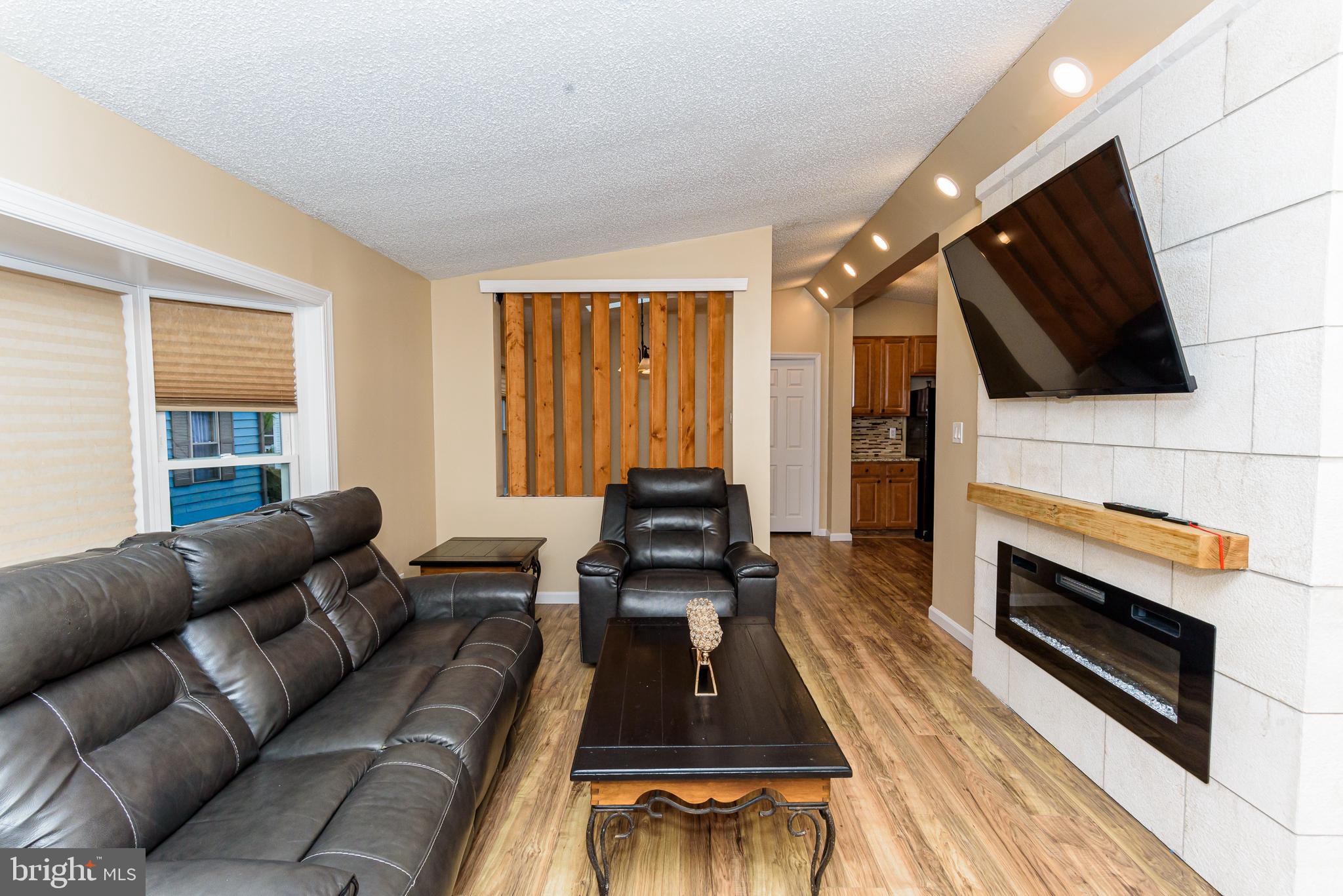 MYSTIC HARBOUR - Residential