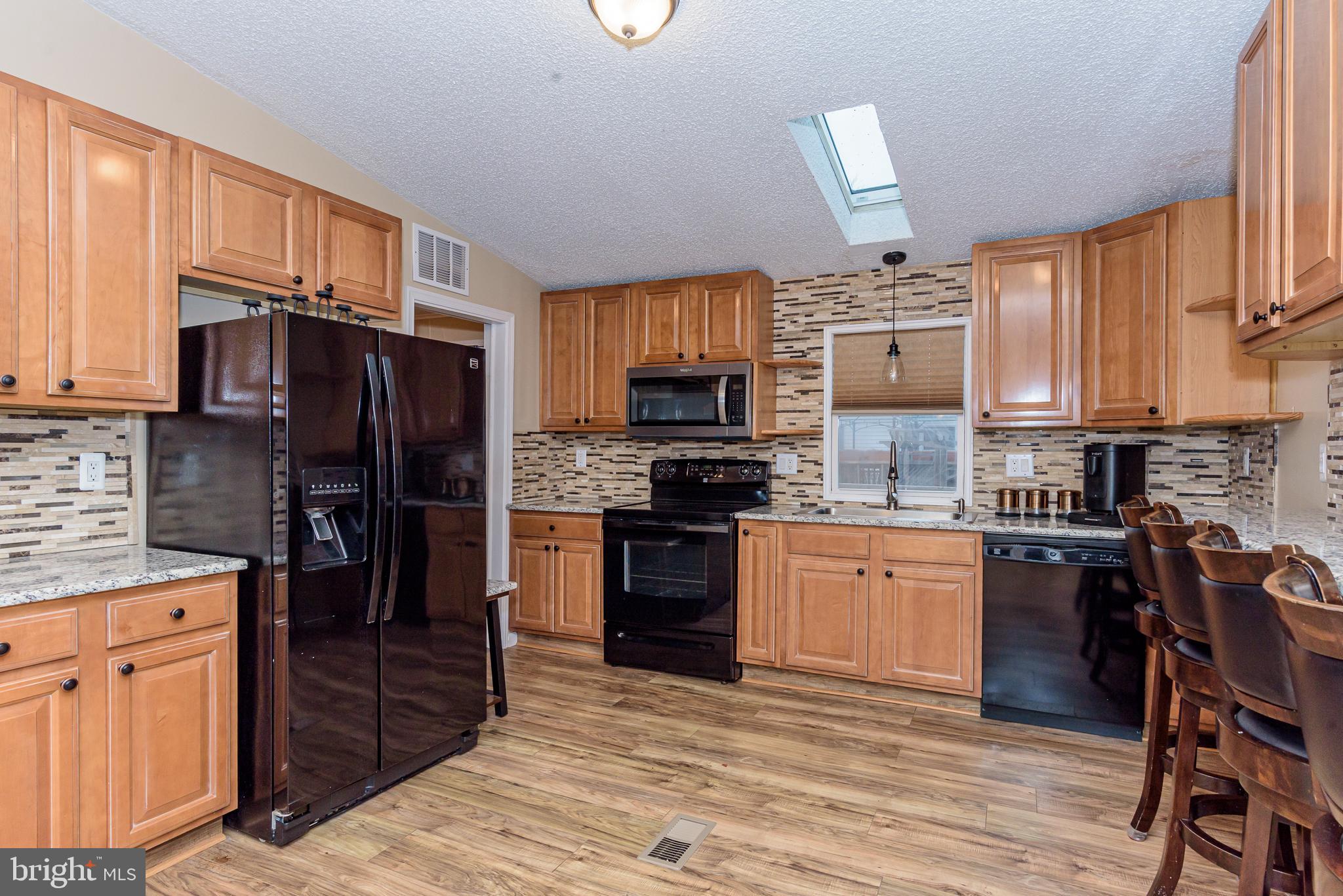 MYSTIC HARBOUR - Residential