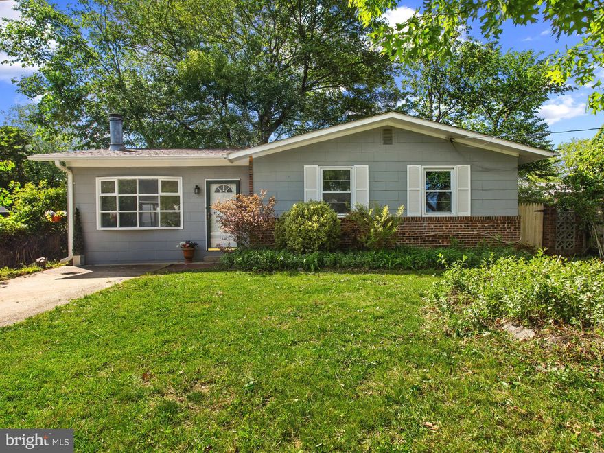Welcome to this well-mainatained , freshly painted single-story home located in the heart of Fort Washington, Maryland. Perfectly positioned near the vibrant National Harbor, this propery offers convenient access to shopping, dining and entertainment, while being just minutes for Virginia and majpr commuter routes like the Capital Beltway.
This inviting home has been lovingly cared for and provides a solid foundation for its next owner to bring their vision to life. With its functional layout it's move in ready while still offering the opportunity to add personal touches and build equity. Added fethers inclue newly installed Duckless heating and air systems throughout the house, newer roof and  enjoy cooks out in the very private back yard on the new deck. Great home for first time home buyers or someone downsizing .