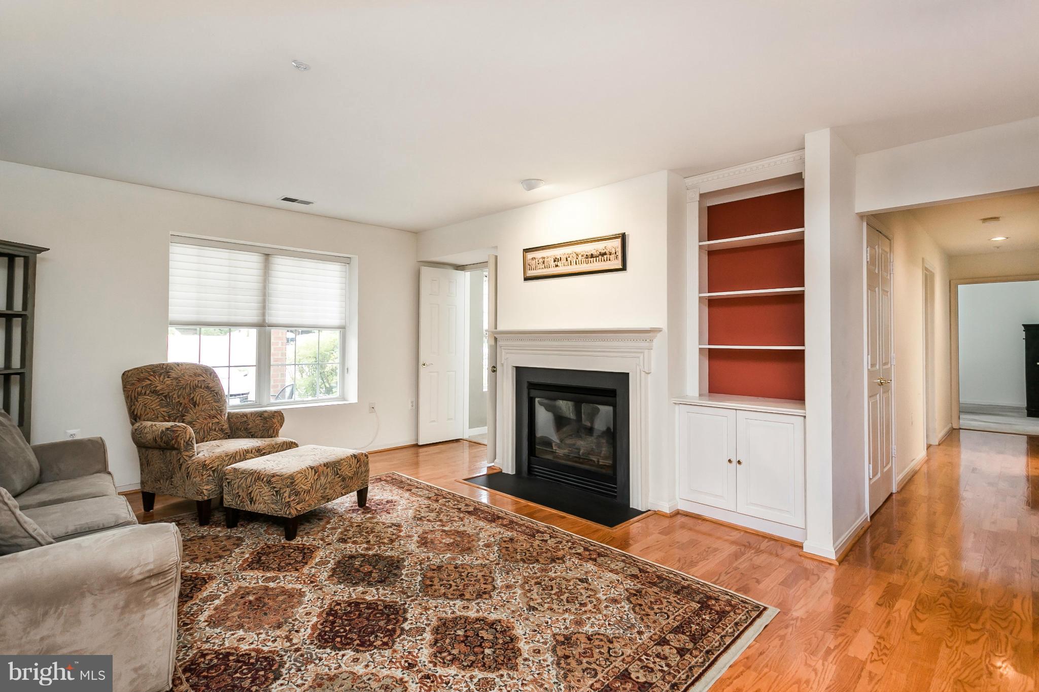 STRAFFAN - Residential