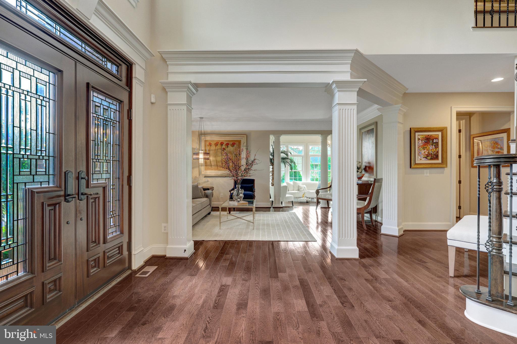 HUNTING CREST - Residential