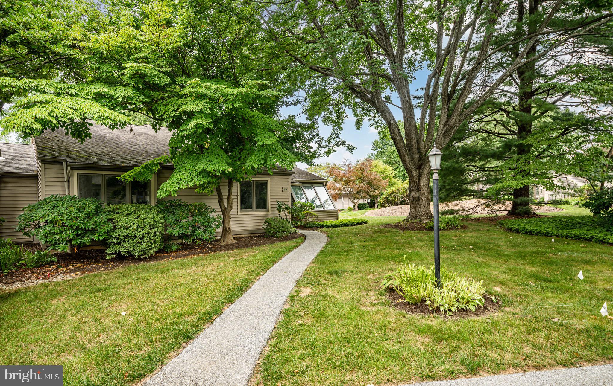 238 CHATHAM WAY 238
