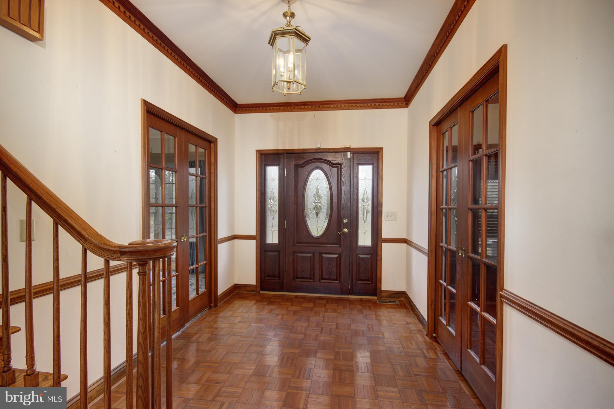 5423 LOCH NESS TERRACE